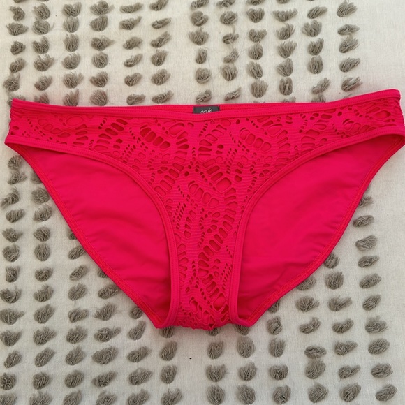 NWOT Aerie Ruffle Bikini - Picture 6 of 8